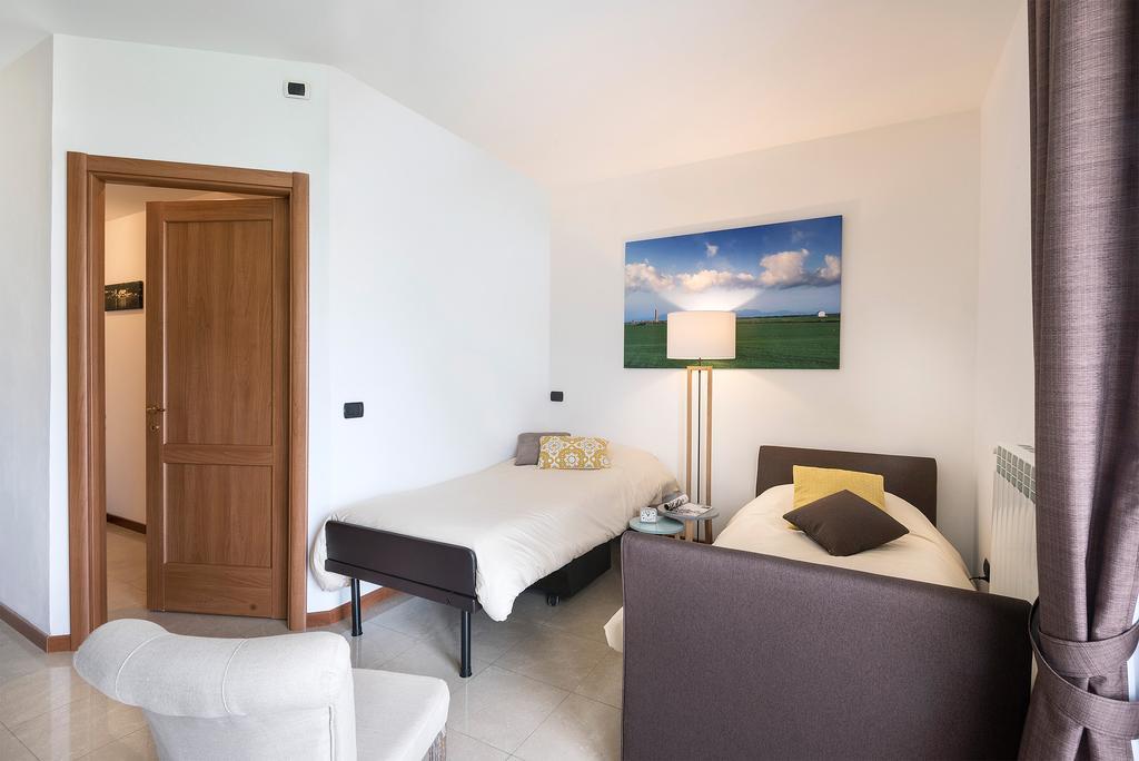 Airone Apartment 诺瓦拉 外观 照片